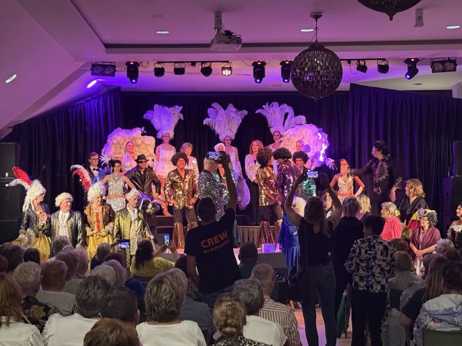 images/Uien%20Sterren%20Playbackshow.jpg#joomlaImage://local-images/Uien Sterren Playbackshow.jpg?width=4032&height=3024